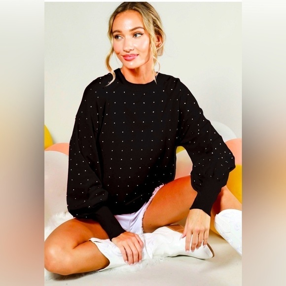 Beautiful Black Sweater w/Small Scattered Rhinestones - Picture 1 of 4